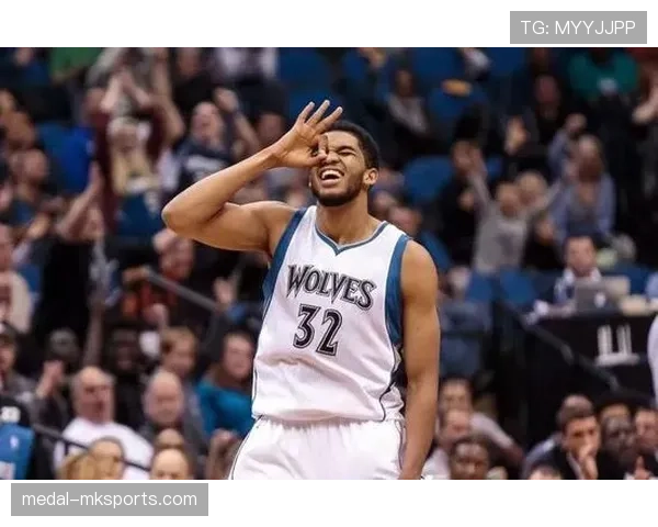 埃弗顿与卡尔弗特-勒温成功续约，彰显对其前锋潜力与能力的坚定信心